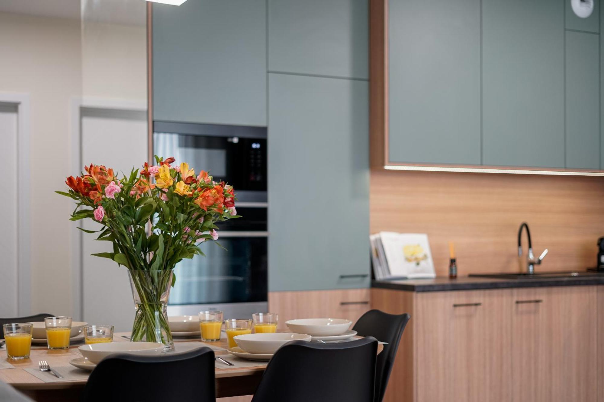 Saska Park Apartments Краков Экстерьер фото