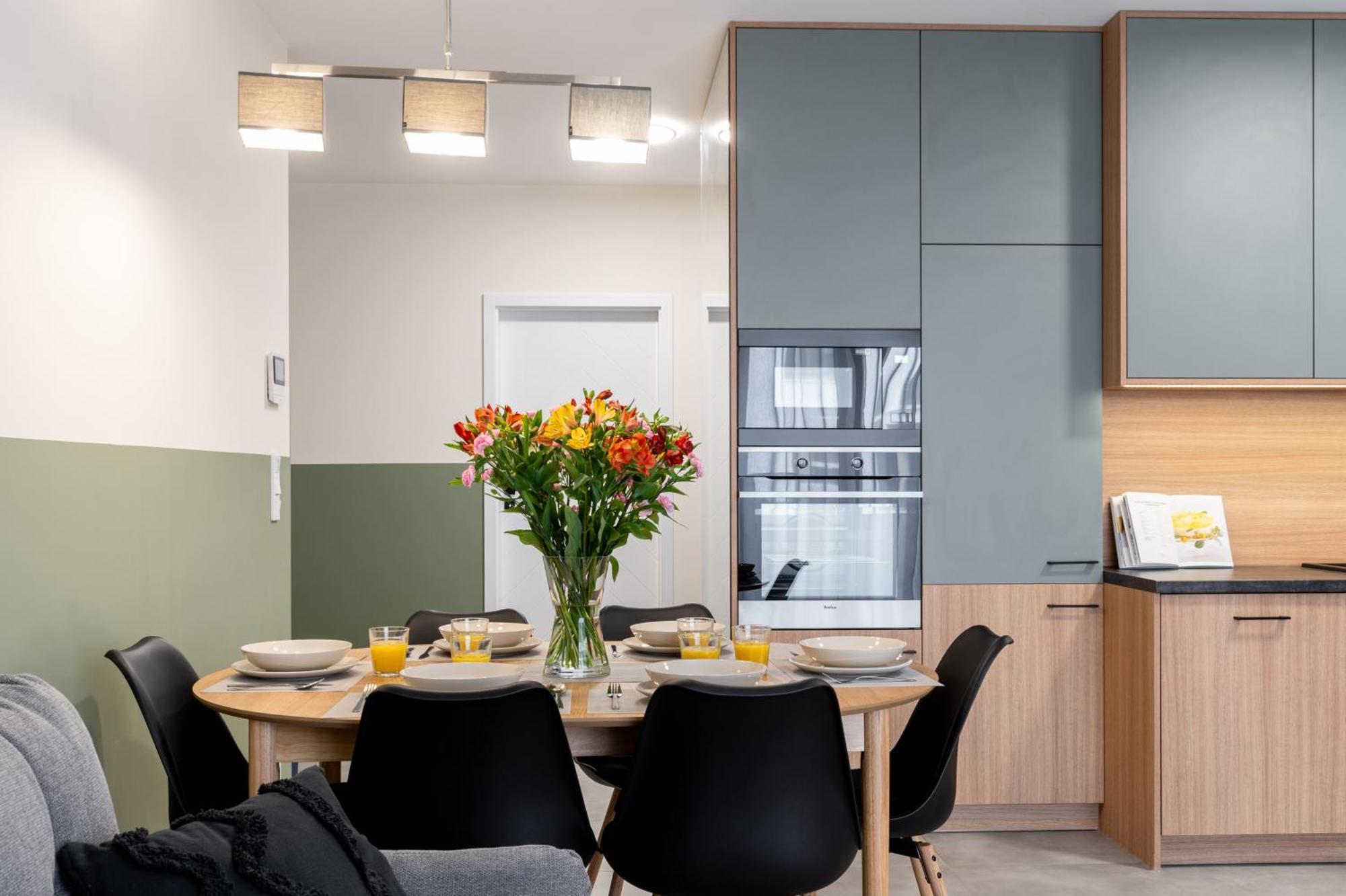 Saska Park Apartments Краков Экстерьер фото